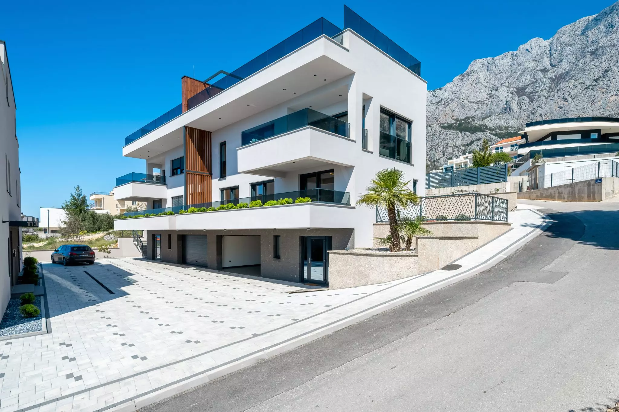 Najam vile s bazenom Makarska